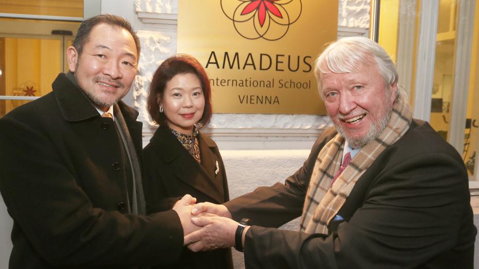 Chair of the Board of Trustees of AMADEUS International School Vienna, Dr. Wilson Goh gives a recent update to the expansion of Pavillon 2 in the Austrian newspaper, Kurier