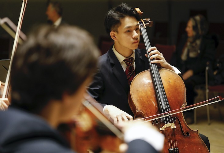 AV-Gala 2018: Performance on the cello