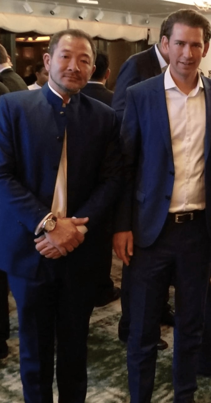 Dr. Wilson Goh, Chairman of the board of trustees, met austrian chancellor Sebastian Kurz during his visit in singapore